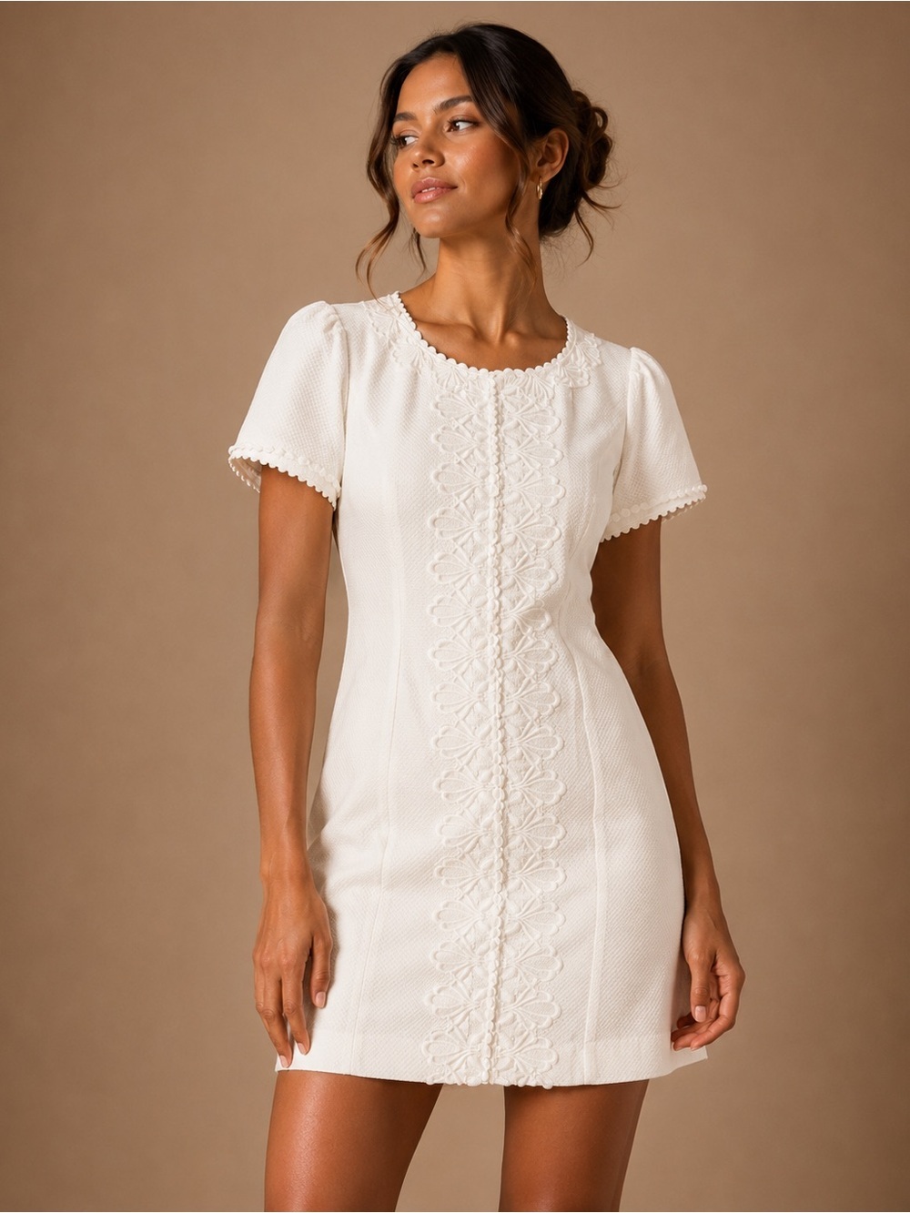 Lilly Pulitzer White Embroidered Shift Dress Size 8
